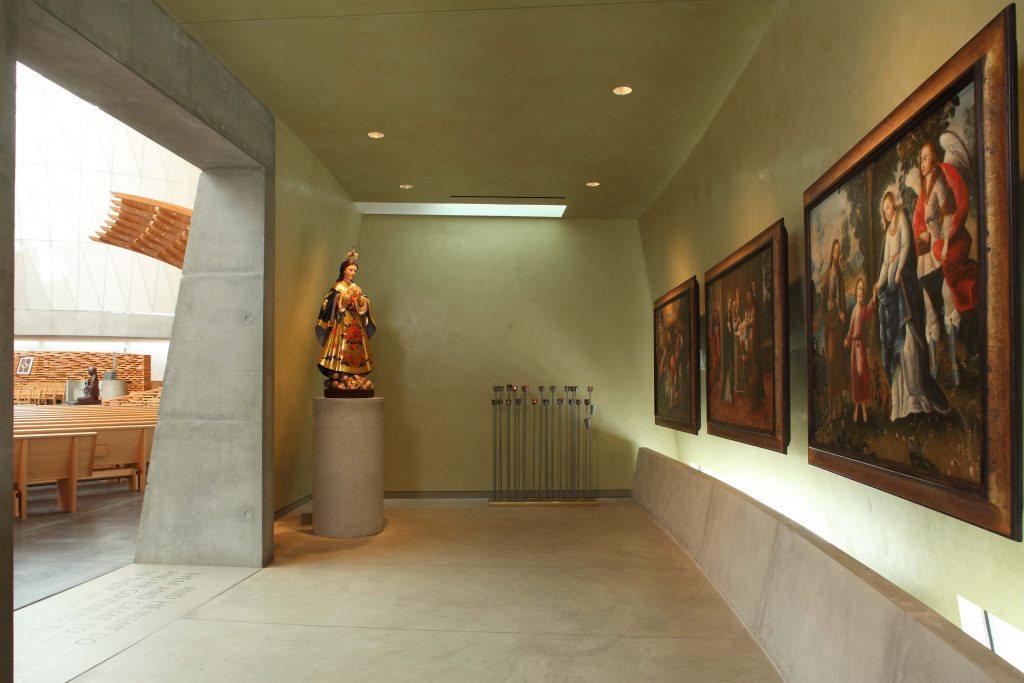 venetian plaster in cathedral chapel